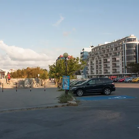 公寓 Victory Second 帕莫瑞